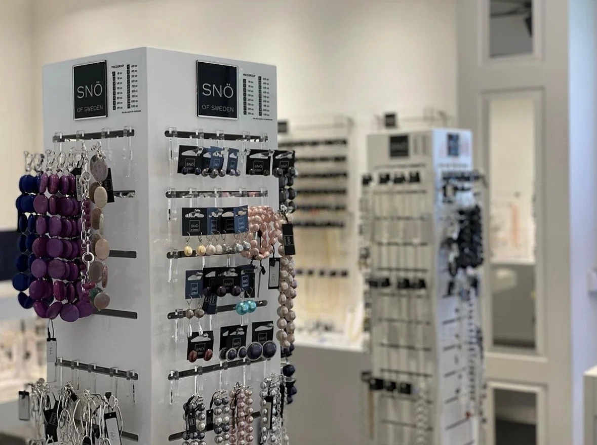 Ein komplettes Ladengeschäft in einem einzigartigen Warendisplay