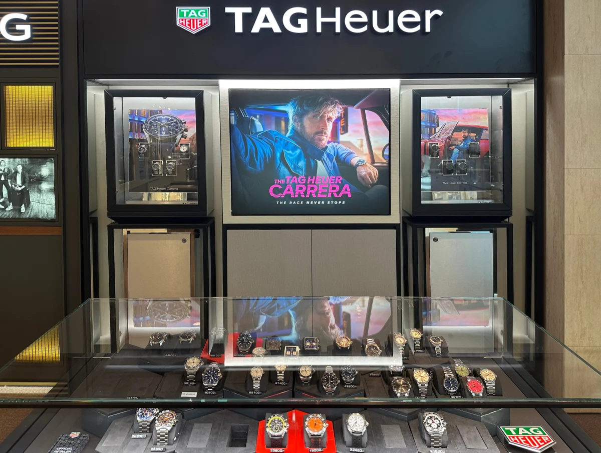 Die Verwendung von Displays als Teil der Einrichtung bietet mehrere Vorteile: