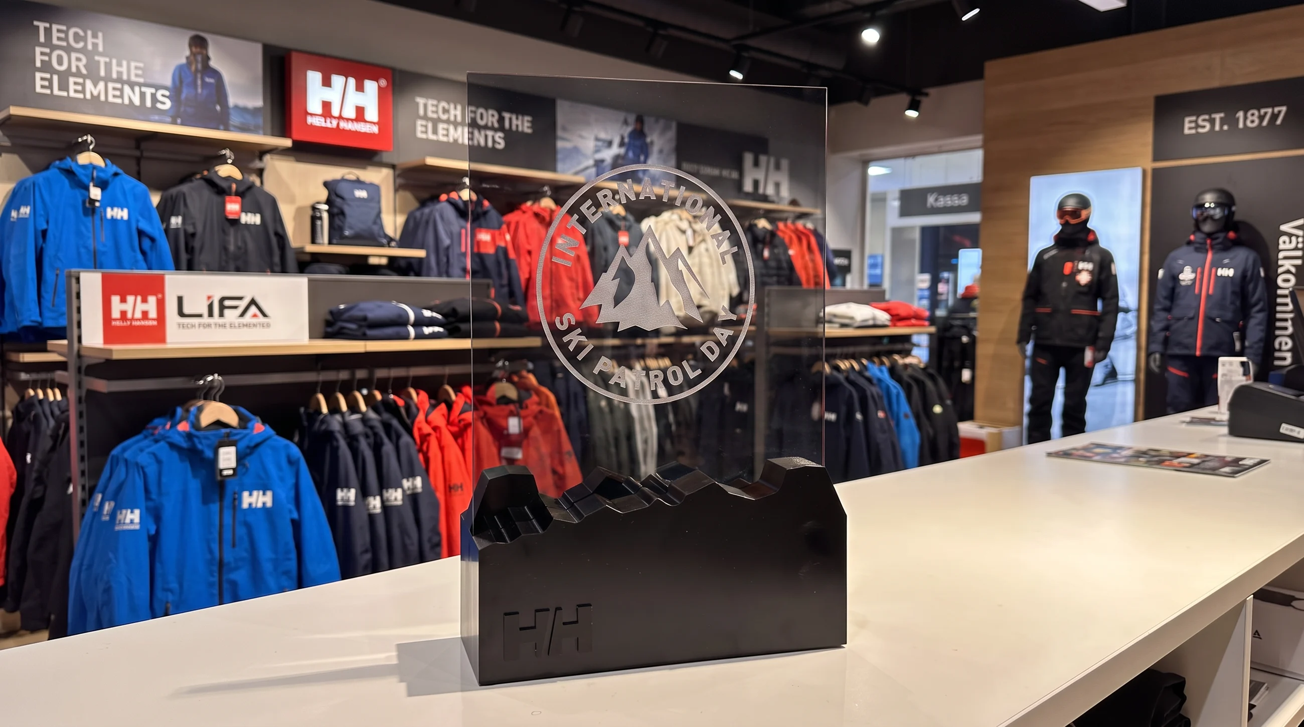 Ladeneinrichtung mit Displays