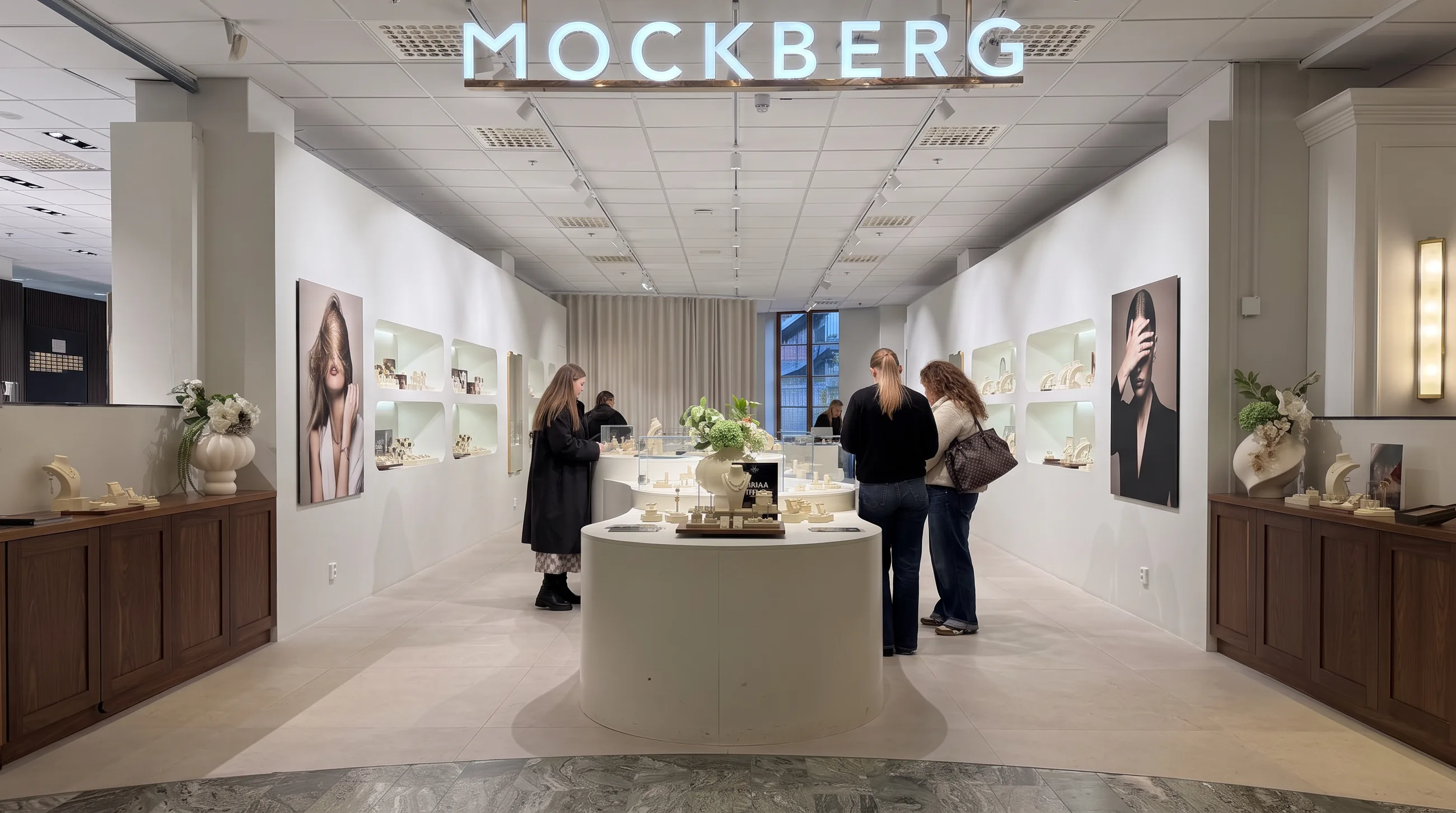 Mockbergs butik med inredning från Smålandsinredningar